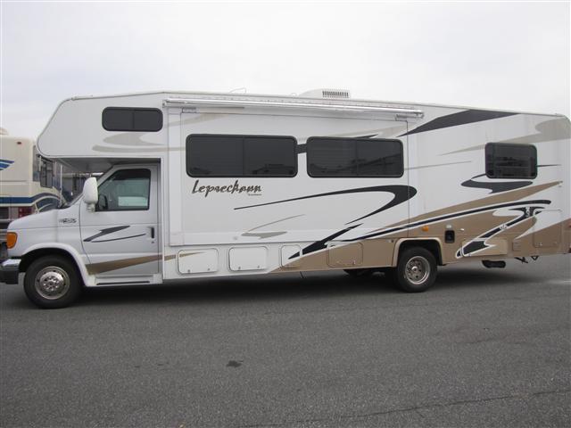 2006 Coachmen Leprechaun